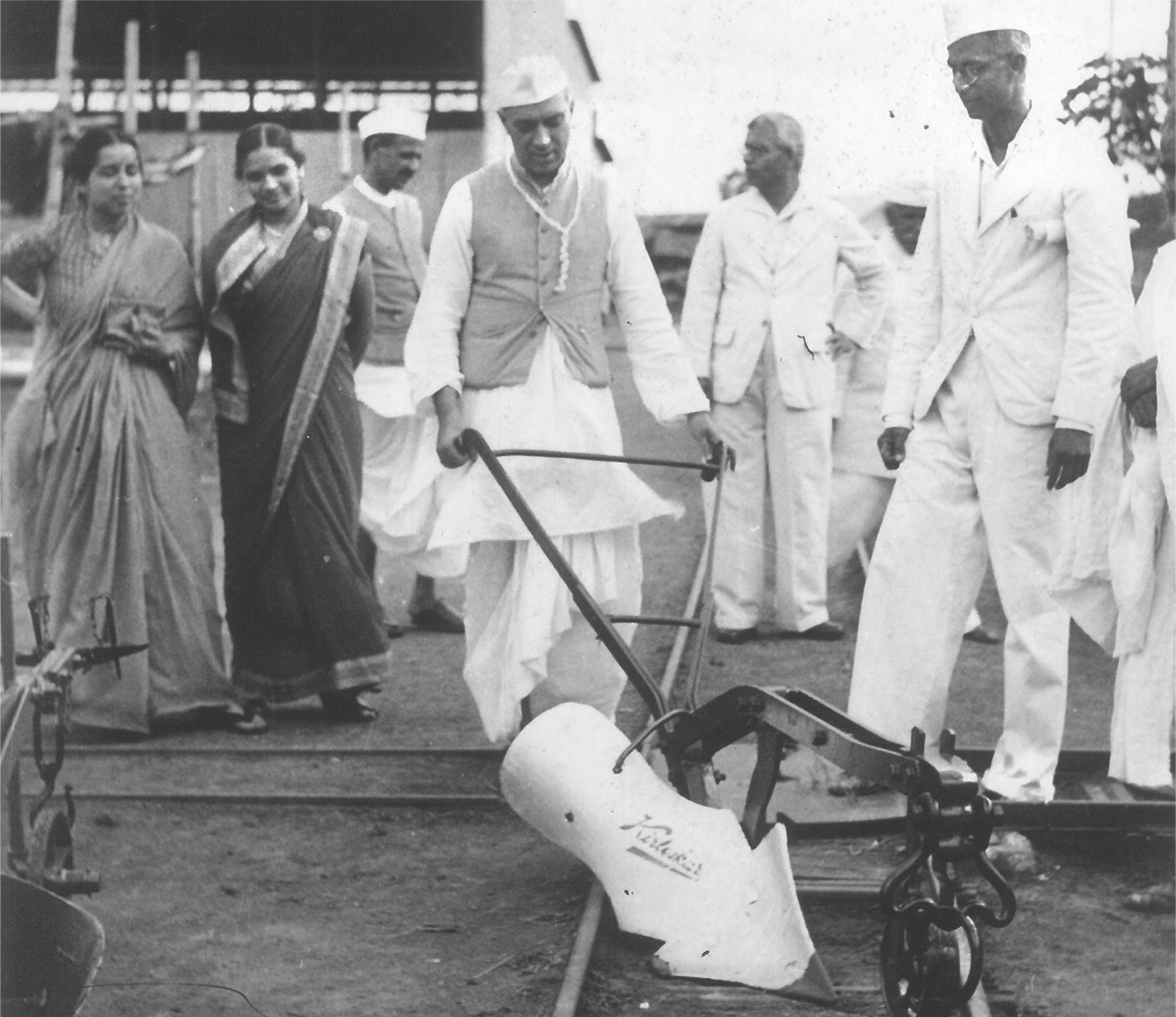 Jawaharlal Nehru visits Kirloskarvadi